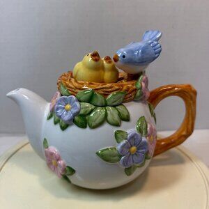 1980’s Teleflora Spring Mother And Baby Bird Teapot